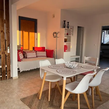 Thea - τhe View 1st Floor Ano Yerakarion